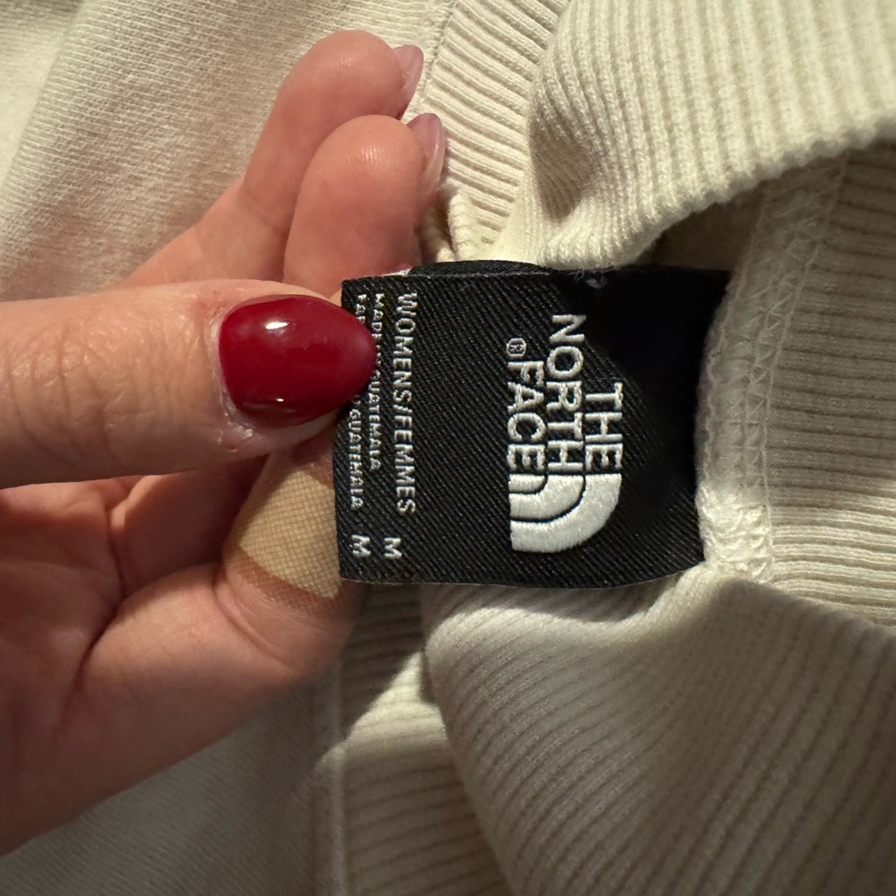 The North Face Cream Women's Pullover Sweatshirt with Logo Tag - Picture 3 of 3
